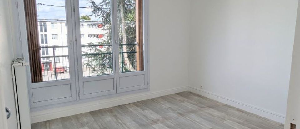 Apartment 2 rooms of 63 m² in Saint-Pierre-lès-Nemours (77140)