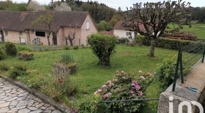 House 9 rooms of 188 m² in Vitrac (15220)