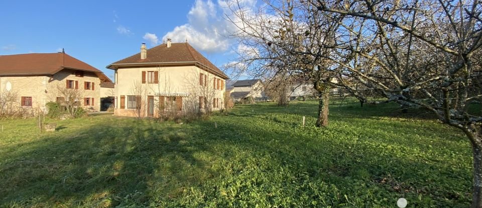 House 6 rooms of 157 m² in Yenne (73170)