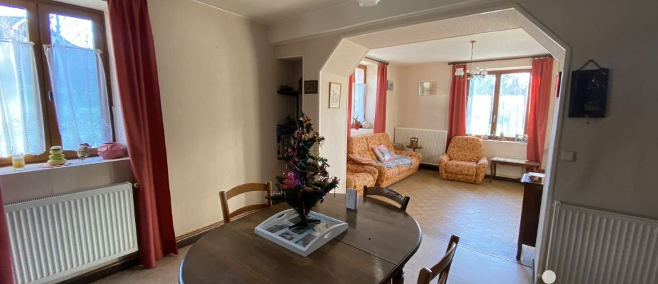 House 6 rooms of 157 m² in Yenne (73170)