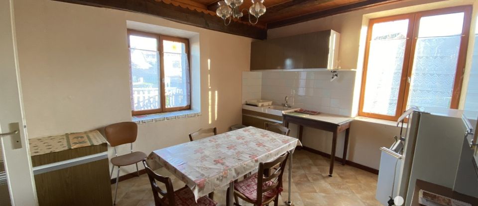 House 6 rooms of 157 m² in Yenne (73170)