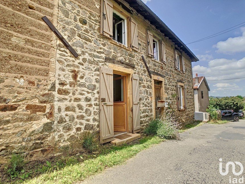 House 3 rooms of 171 m² in Quincié-en-Beaujolais (69430)