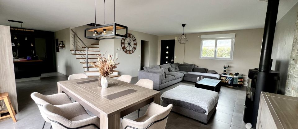 Maison 5 pièces de 130 m² à Bonchamp-lès-Laval (53960)