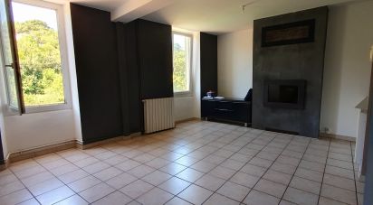 Appartement 5 pièces de 99 m² à Bédarieux (34600)