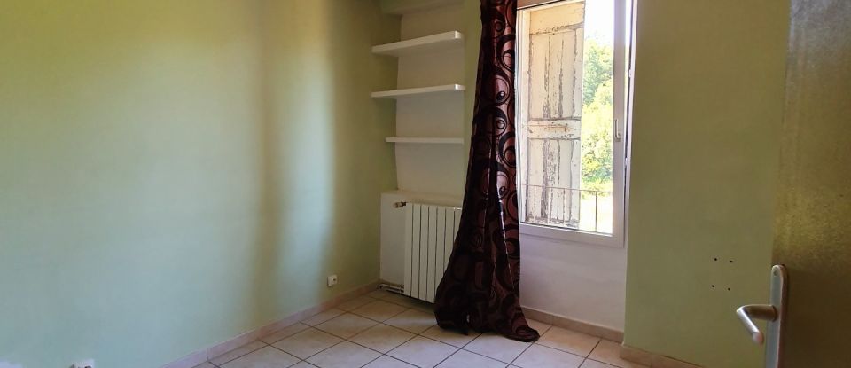 Appartement 5 pièces de 99 m² à Bédarieux (34600)