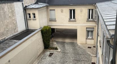 Apartment 3 rooms of 83 m² in Fontainebleau (77300)