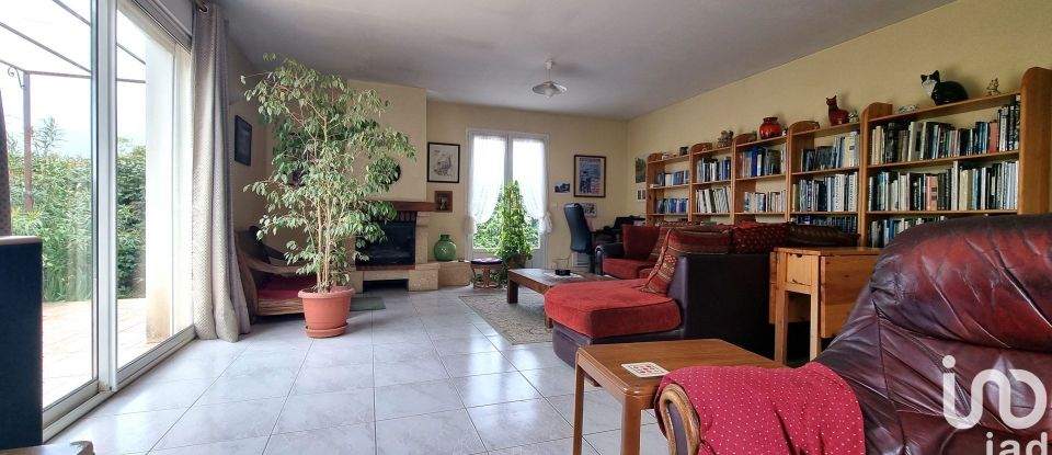 Maison 5 pièces de 136 m² à Peyriac-Minervois (11160)