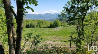 Land of 992 m² in Pelleautier (05000)