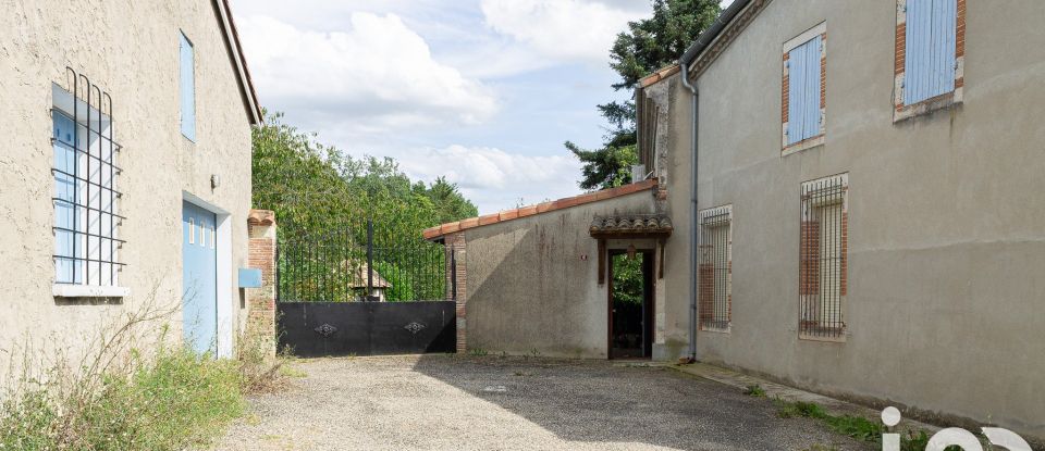 Maison de village 7 pièces de 196 m² à Malause (82200)