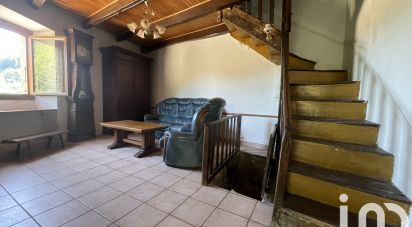 Village house 5 rooms of 54 m² in - (07530)