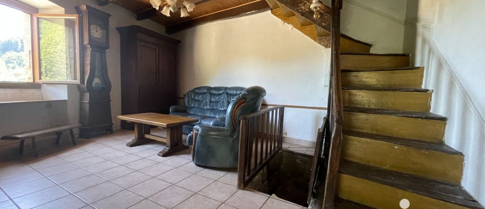 Village house 5 rooms of 54 m² in - (07530)