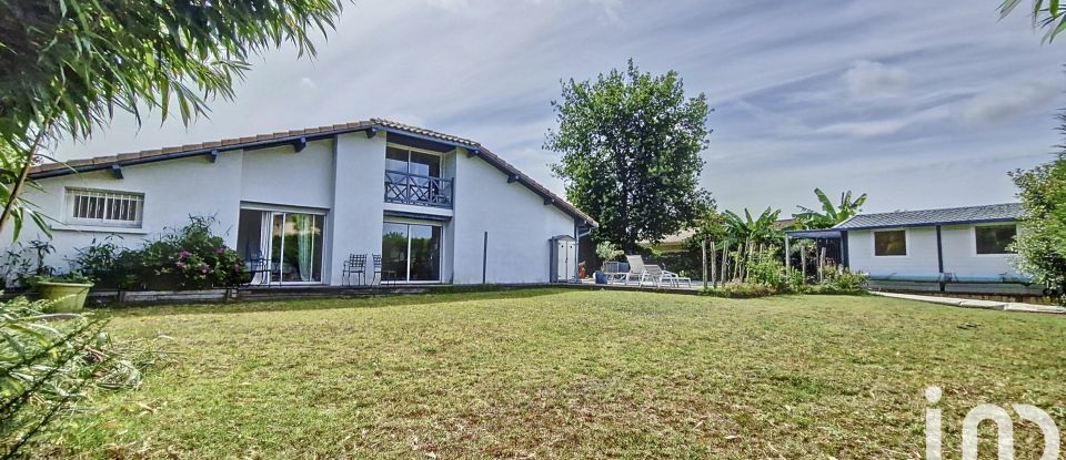 Maison 3 pièces de 110 m² à Biganos (33380)