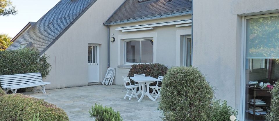 Maison traditionnelle 11 pièces de 270 m² à Pornichet (44380)