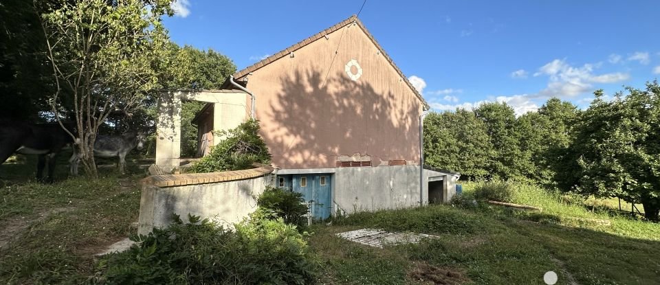 House 4 rooms of 101 m² in Vierzon (18100)