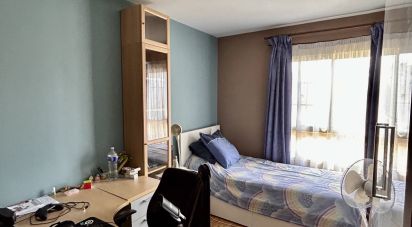 Apartment 4 rooms of 77 m² in Livry-Gargan (93190)