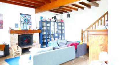 House 6 rooms of 155 m² in Saint-Yrieix-la-Perche (87500)