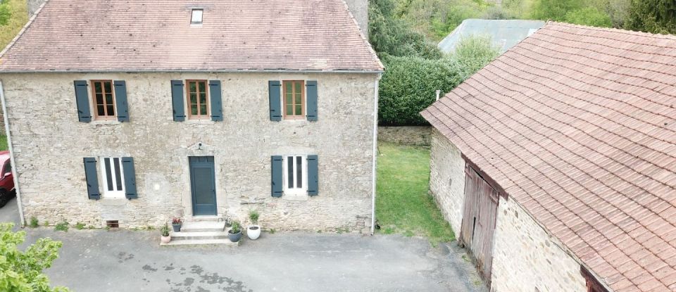 Maison 6 pièces de 155 m² à Saint-Yrieix-la-Perche (87500)