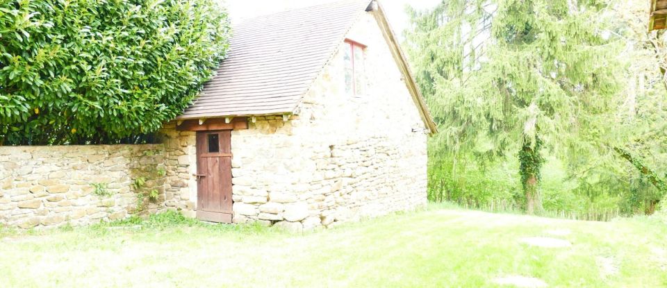 Maison 6 pièces de 155 m² à Saint-Yrieix-la-Perche (87500)