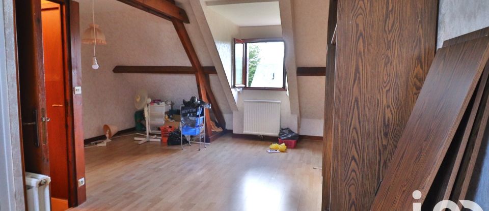 Traditional house 4 rooms of 126 m² in Blois (41000)