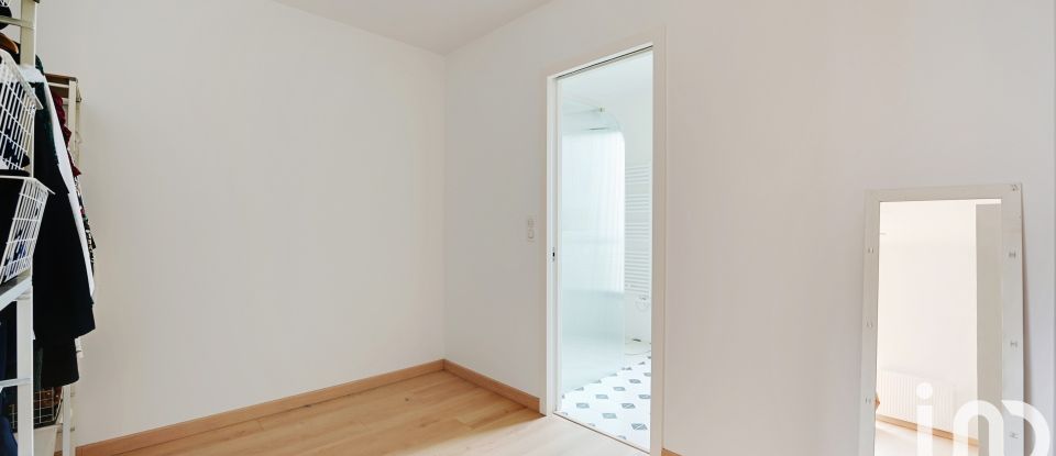 Maison 7 pièces de 175 m² à Nozay (91620)