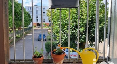 Appartement 4 pièces de 82 m² à Longvic (21600)