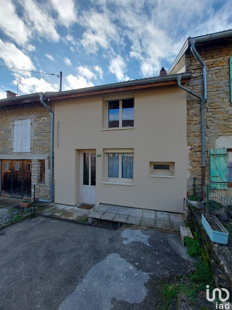 Maison 4 pièces de 99 m² à Orgelet (39270)