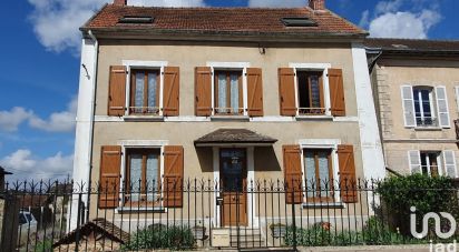 House 9 rooms of 175 m² in Saâcy-sur-Marne (77730)