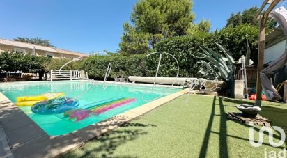 House 12 rooms of 240 m² in Carpentras (84200)