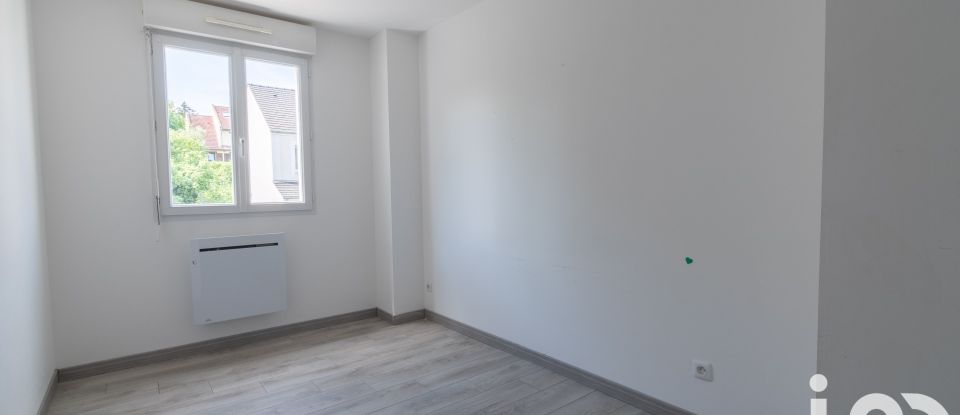 Maison 4 pièces de 97 m² à Verneuil-sur-Seine (78480)