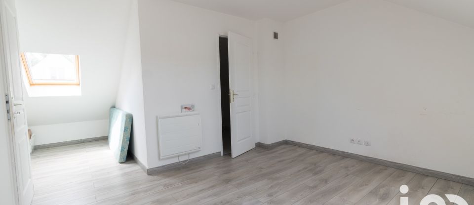 Maison 4 pièces de 97 m² à Verneuil-sur-Seine (78480)