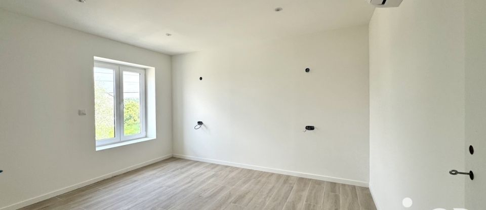 Maison 6 pièces de 151 m² à Saint-Mars-Vieux-Maisons (77320)