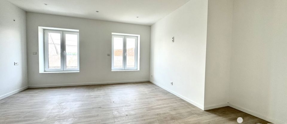 Maison 7 pièces de 180 m² à Saint-Mars-Vieux-Maisons (77320)