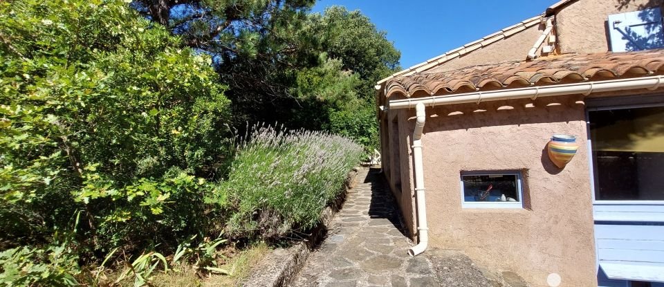 Traditional house 16 rooms of 608 m² in Saint-Pons-de-Thomières (34220)