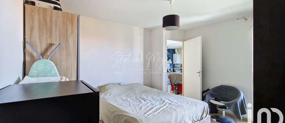 Appartement 2 pièces de 43 m² à Bordeaux (33800)