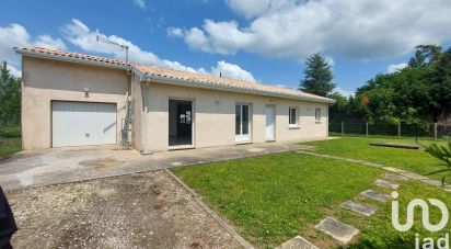 Maison 4 pièces de 108 m² à Saint-Pey-de-Castets (33350)