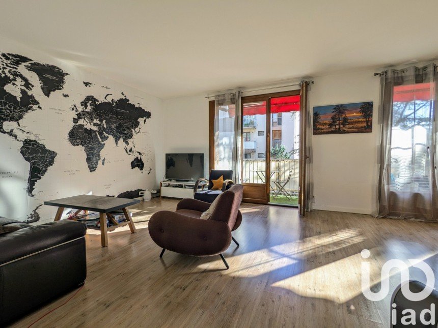 Appartement 5 pièces de 88 m² à Aix-en-Provence (13100)