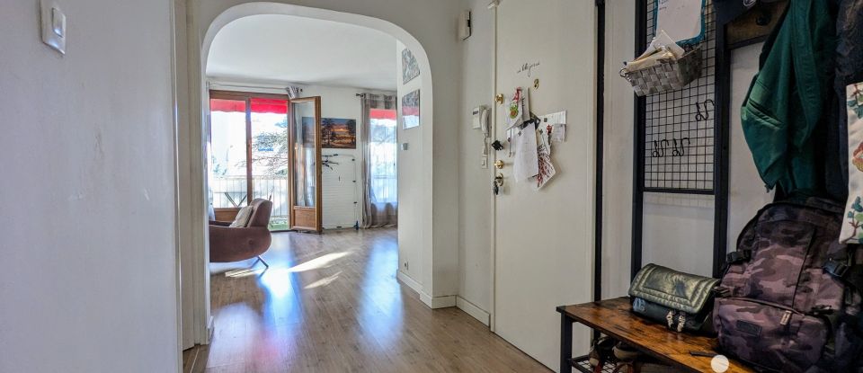 Appartement 5 pièces de 88 m² à Aix-en-Provence (13100)