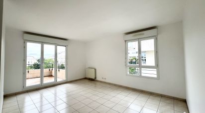 Apartment 3 rooms of 67 m² in Montigny-le-Bretonneux (78180)