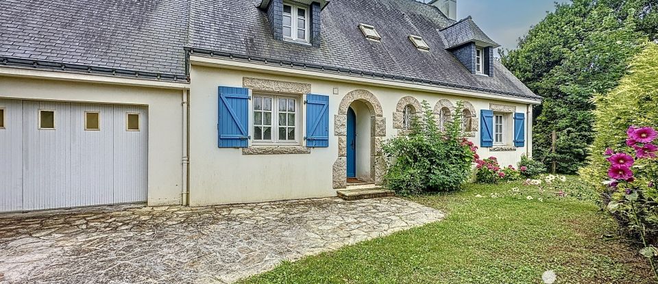 Traditional house 7 rooms of 146 m² in Clohars-Carnoët (29360)