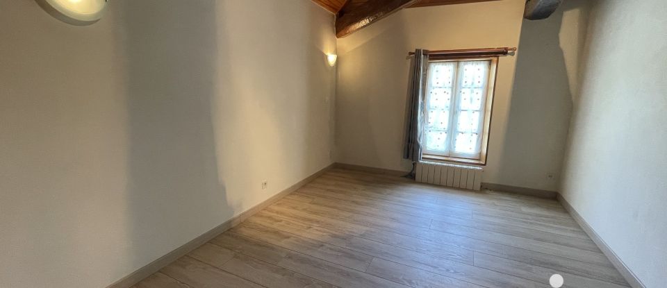 House 6 rooms of 196 m² in Hostens (33125)