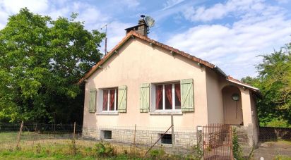 House 4 rooms of 81 m² in Queaux (86150)