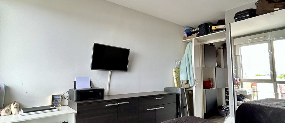 Appartement 3 pièces de 60 m² à Colombes (92700)