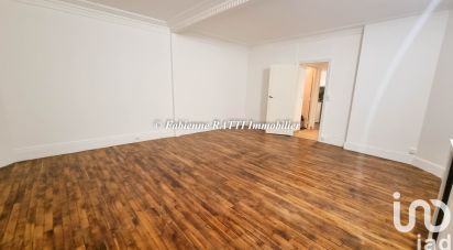 Studio 1 room of 42 m² in Asnières-sur-Seine (92600)