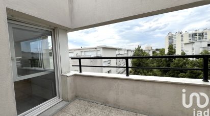 Apartment 4 rooms of 90 m² in Reims (51100)