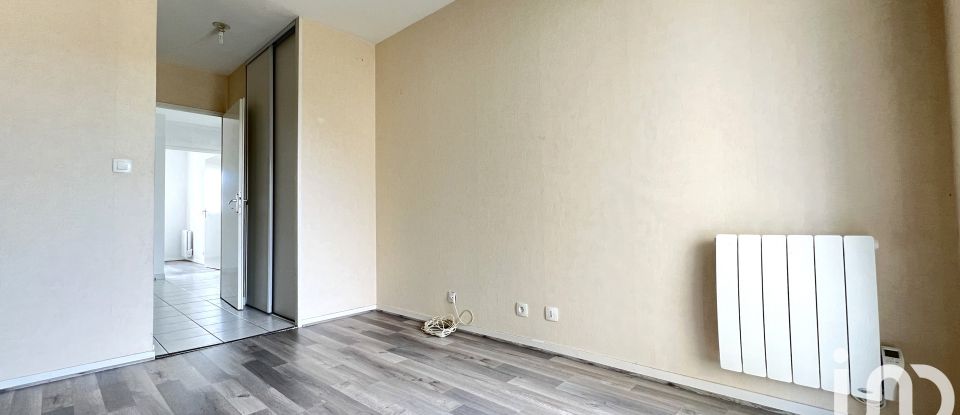 Appartement 4 pièces de 90 m² à Reims (51100)