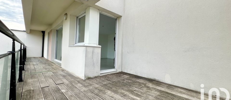 Appartement 4 pièces de 90 m² à Reims (51100)