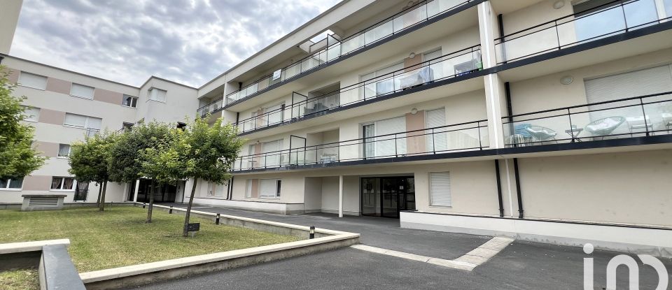 Appartement 4 pièces de 90 m² à Reims (51100)