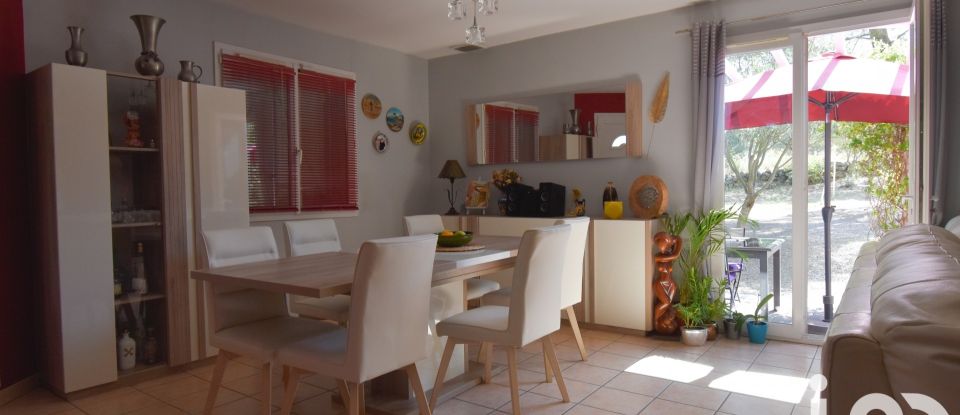 Maison 4 pièces de 93 m² à Embres-et-Castelmaure (11360)