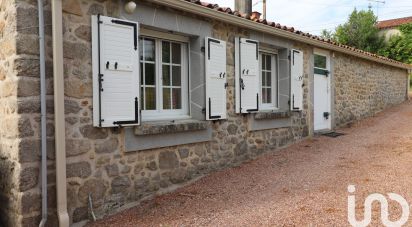 Traditional house 5 rooms of 112 m² in Rives de l'Yon (85310)