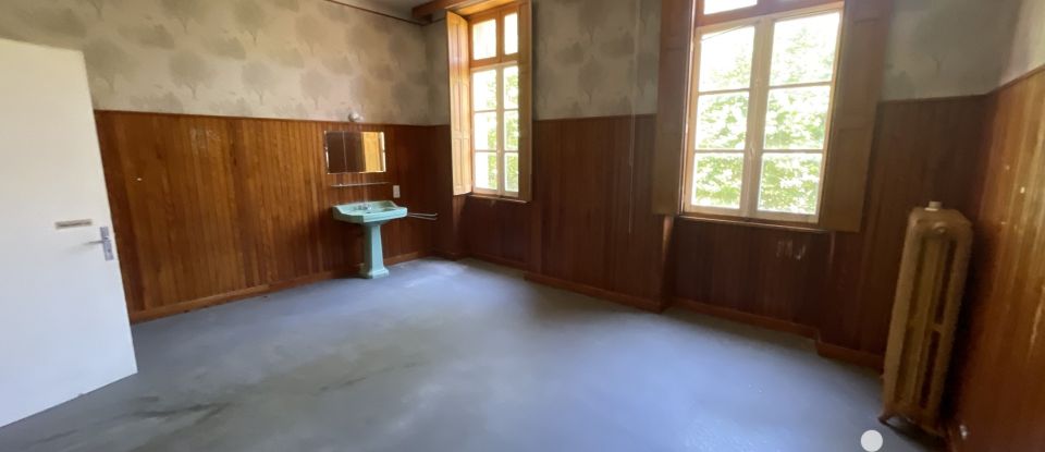 House 9 rooms of 331 m² in Mazamet (81200)